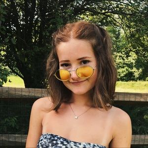 Meet your Posher, Grace